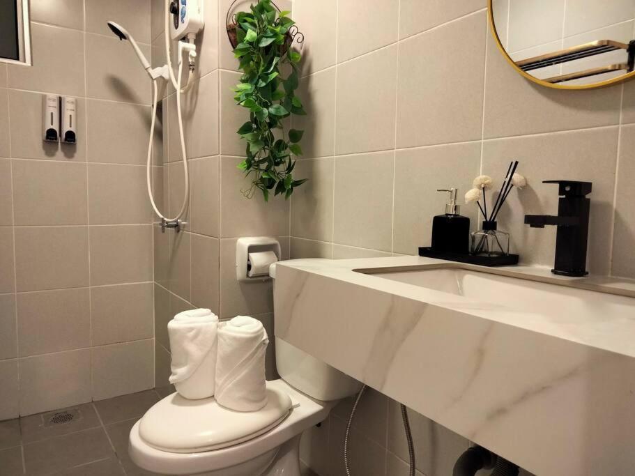 V Boho Home 3Bedroom 7-8Pax Eco Majestic Semenyih Beranang Exterior foto